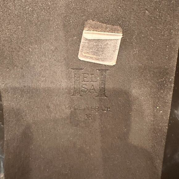 Helsa Puffy Slide in Tan | USED - Picture 7 of 7